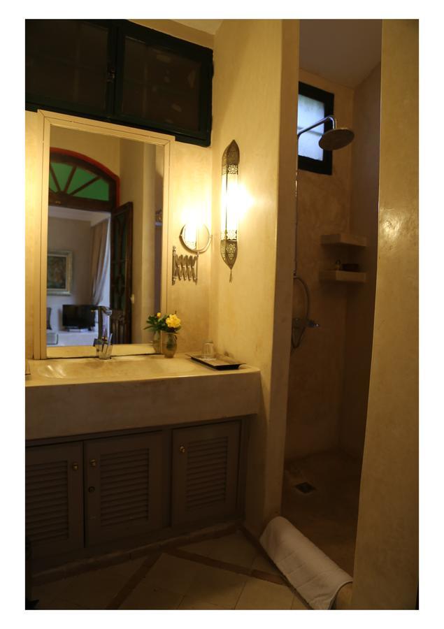 Suite 8
